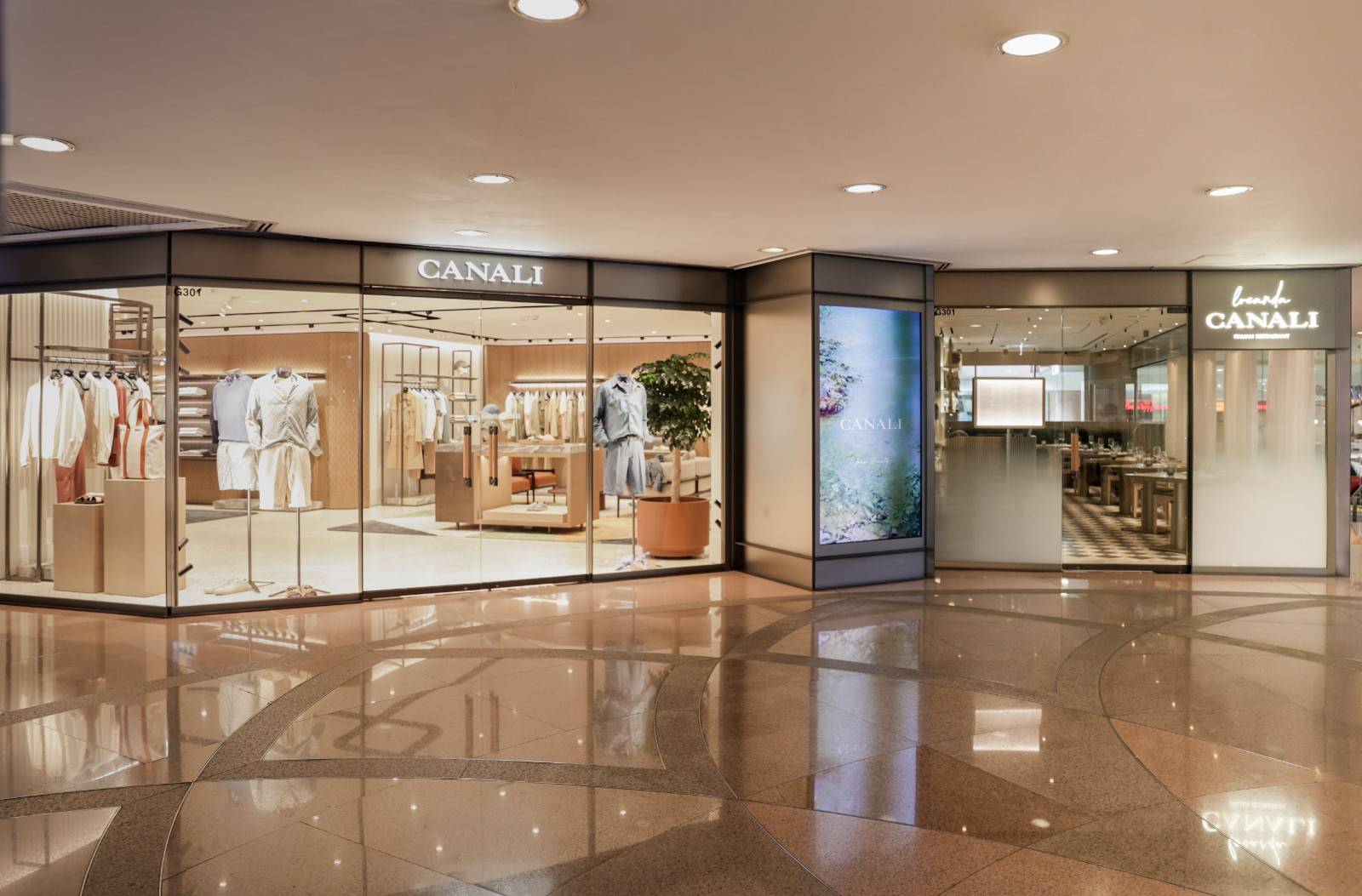 1. 全新开幕的 Locanda CANALI & CANALI 香港海港城港威商场旗舰店.jpg