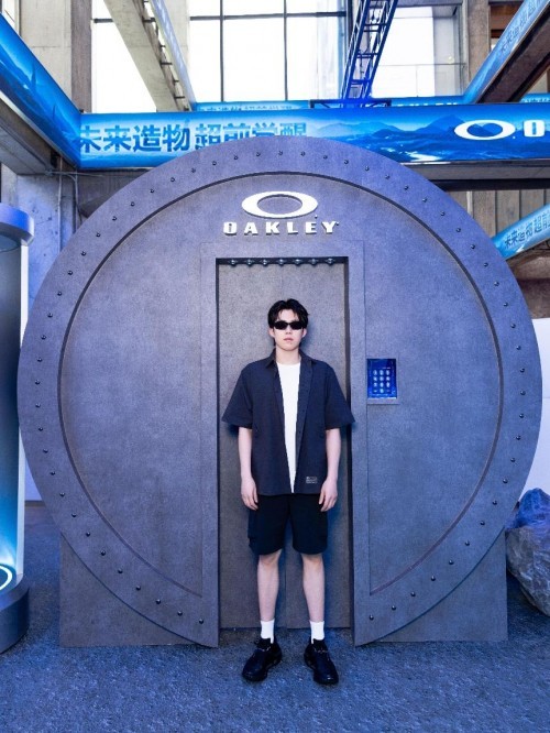 20250806540927778355.jpeg OAKLEY HUB限时登陆北京THE BOX朝外3.jpeg